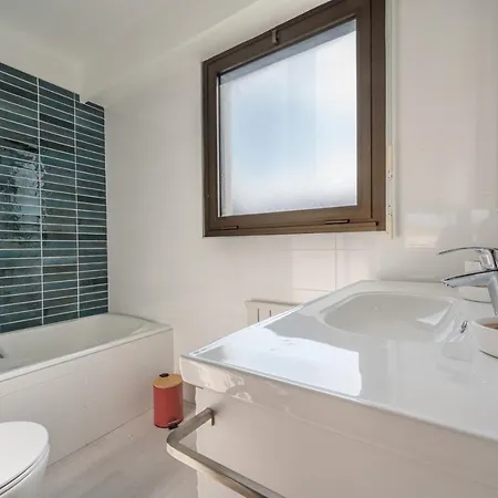 Апартаменты Le Parc For 5 By Sunset