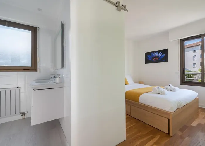 Le Parc For 5 By Sunset