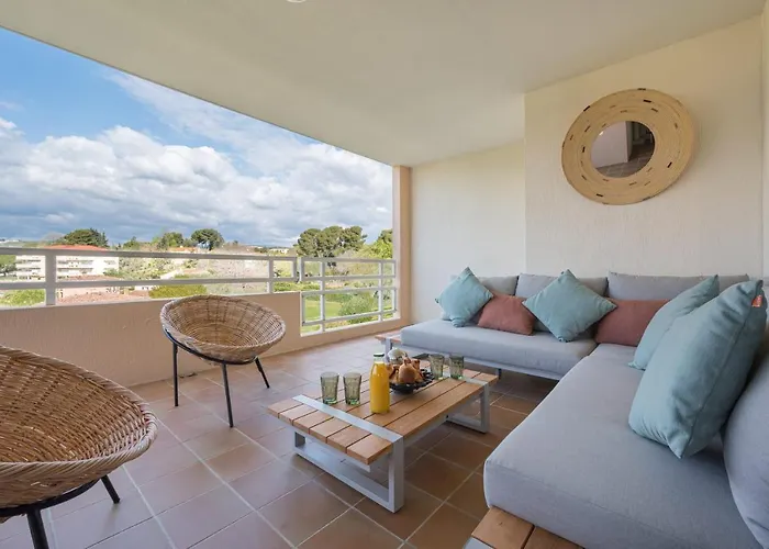 Le Parc For 5 By Sunset